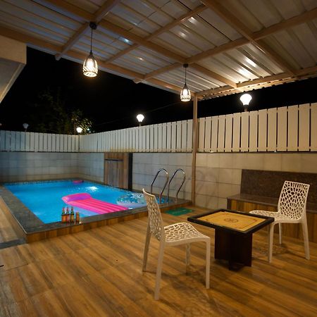 3Bhk Starlight Villa ロナバラ エクステリア 写真